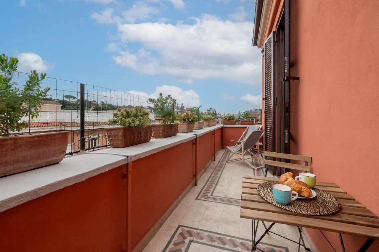 Top View Luxury Apartment Piazza Del Popolo Rome Italy