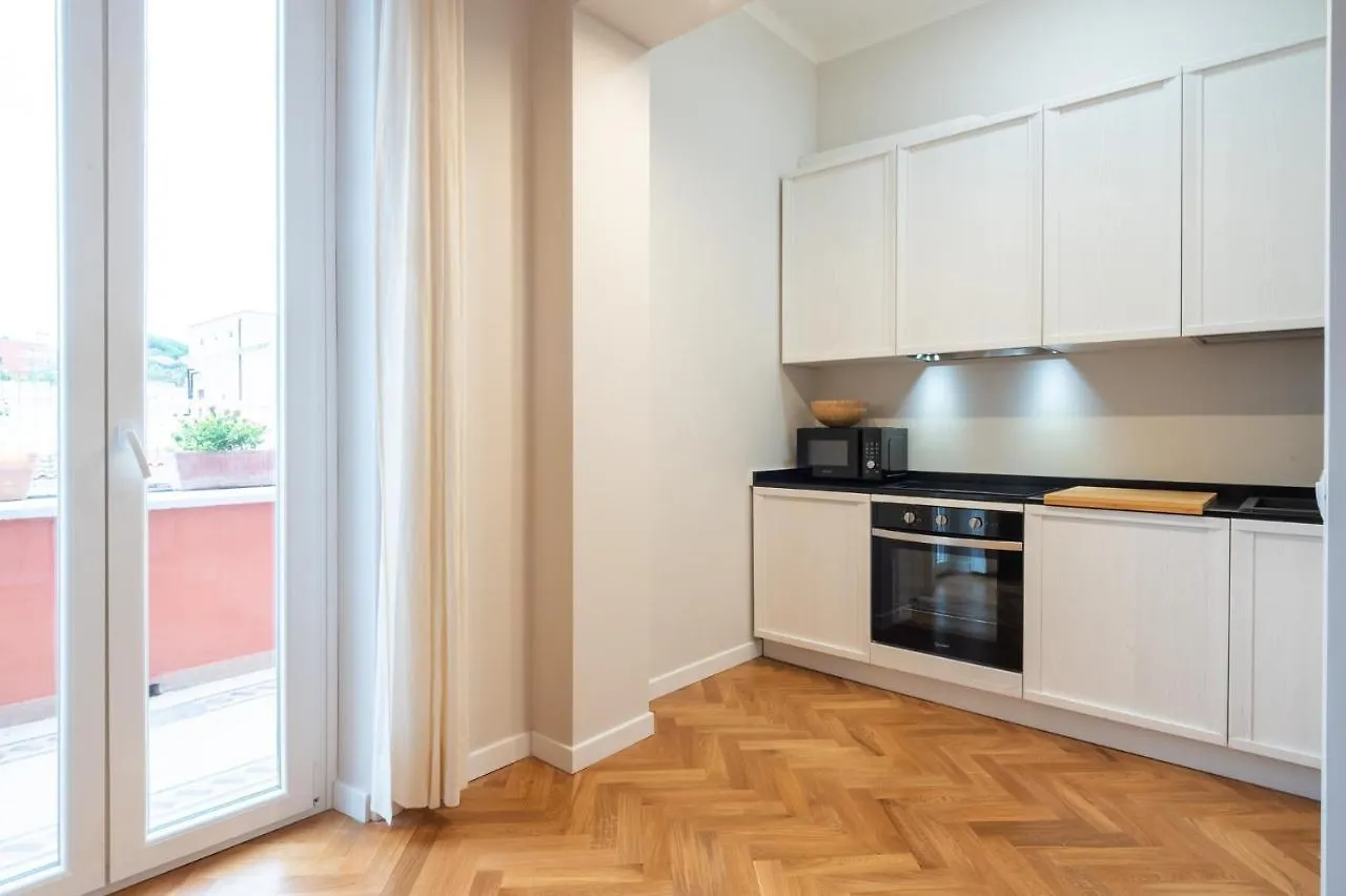Top View Luxury Apartment Piazza Del Popolo Rome